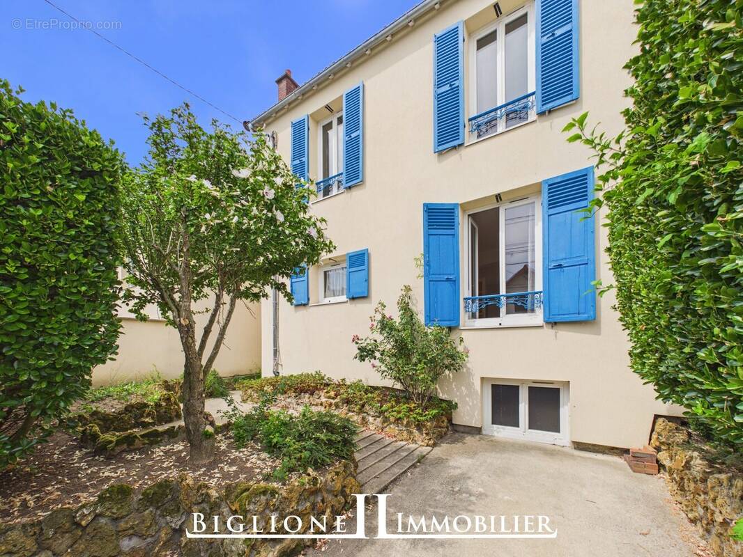 Maison à CHELLES