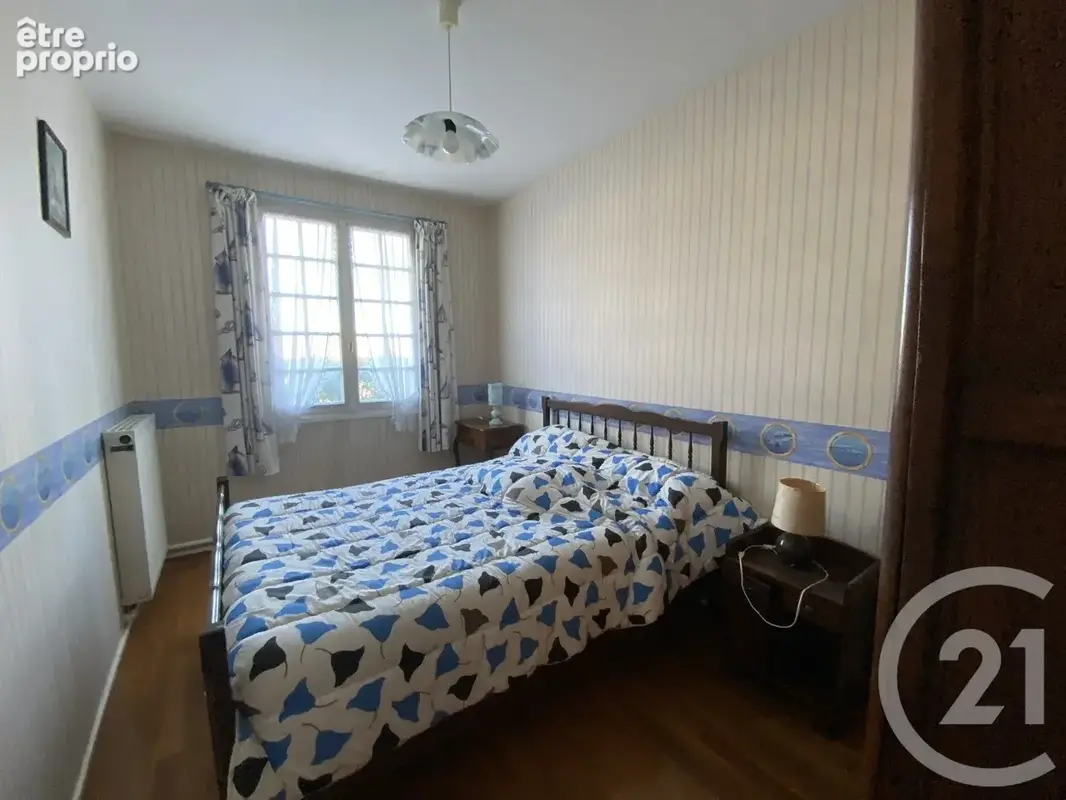 Maison 5 pièces 124 m² à vendre à Cosne-Cours-Sur-Loire (58200) - photo 9
