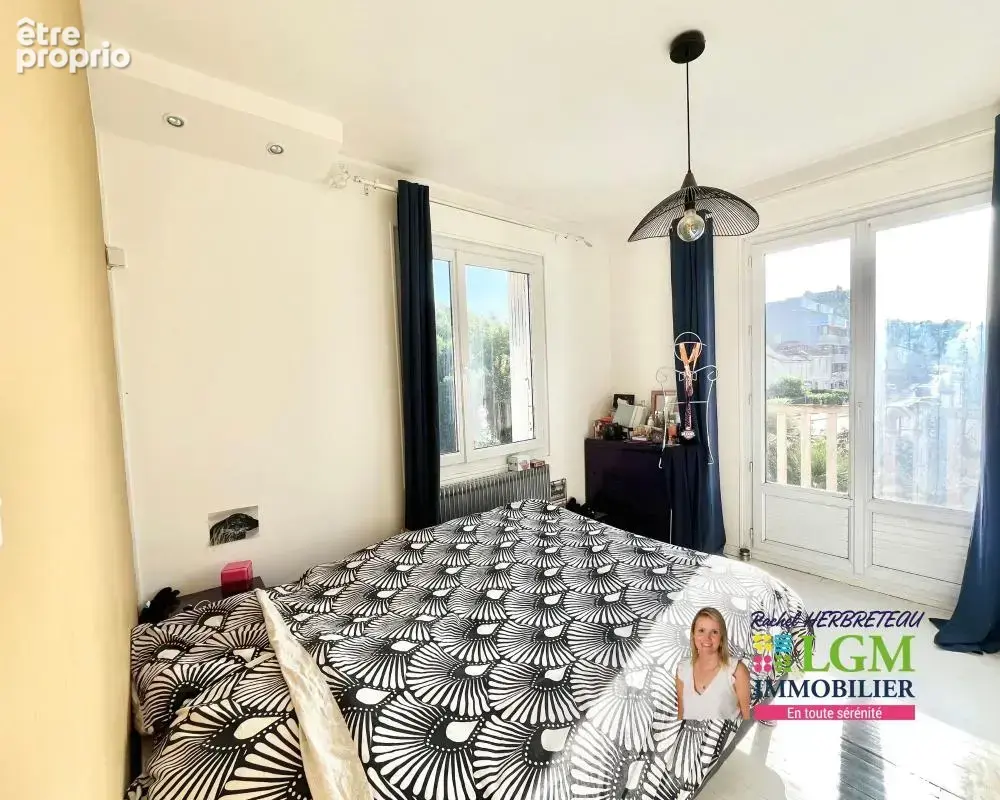 Maison de caractère – Centre-ville de La Roche-sur-Yon – 245,58 m² - photo 12