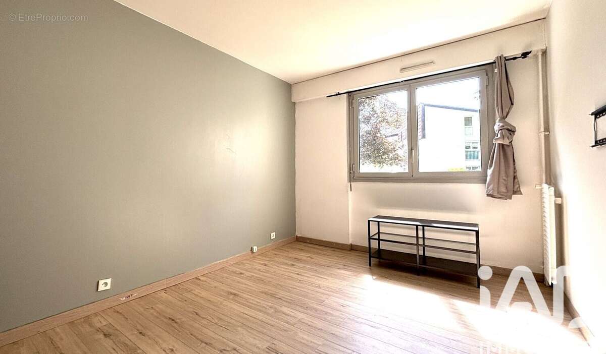 Photo 9 - Appartement à LES ULIS