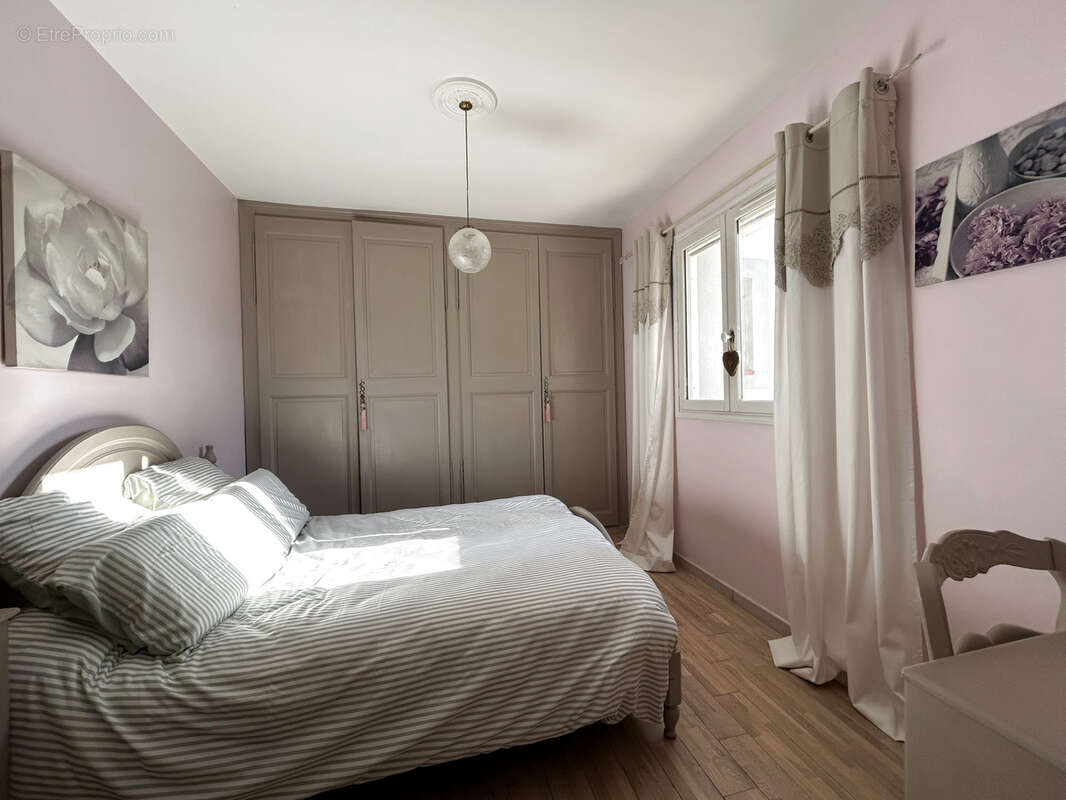 Maison à LA BOUILLADISSE