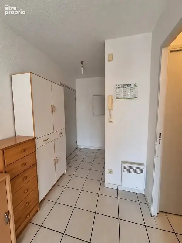 Appartement 2 pièces 47 m² à vendre à Cognac (16100) - photo 4