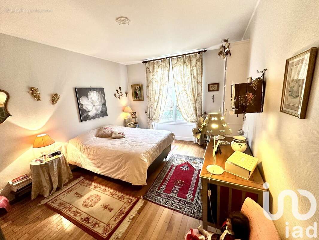 Photo 8 - Maison à SAINT-MAUR-DES-FOSSES