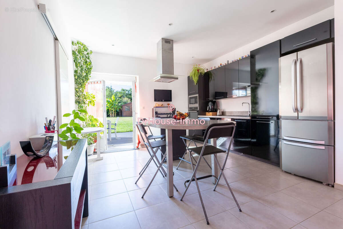 Maison à GARANCIERES