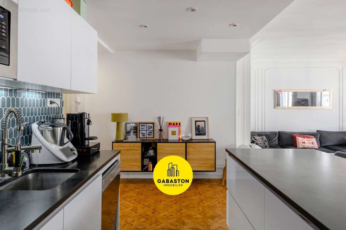 Appartement à MARSEILLE-8E