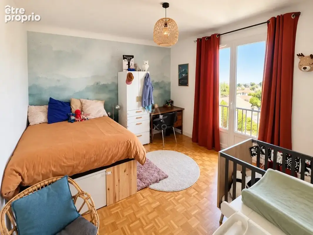A VENDRE Magnifique T3 entièrement rénové à Rezé avec balcon, garage et cave - photo 6
