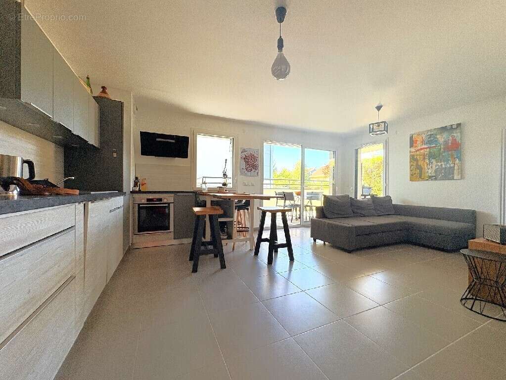 Appartement à ARGONAY