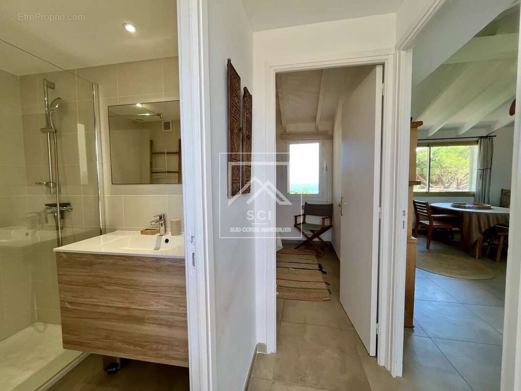 Appartement 2 chambres, vue mer et montagne, plage à pied, Santa Giulia - photo 16
