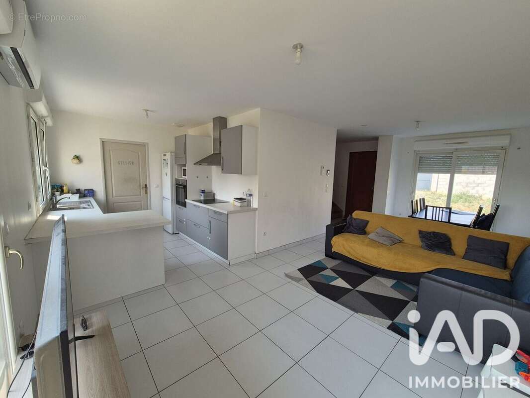 Maison 110 m² à Meaux  - photo 3