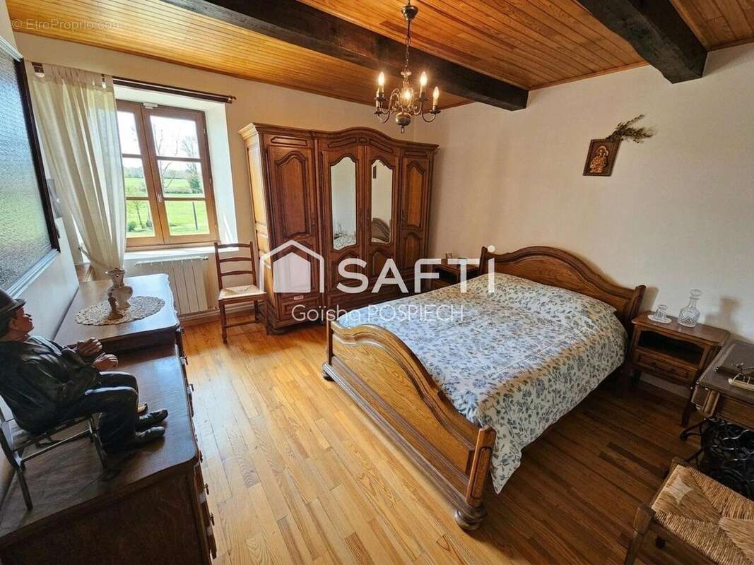 Maison 135 m² à Virieu  - photo 5