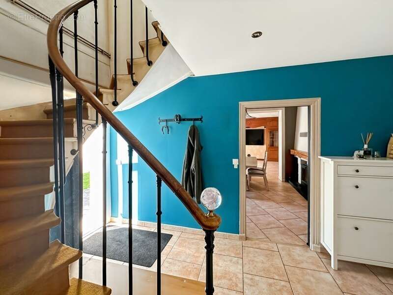 Maison à SOUPPES-SUR-LOING