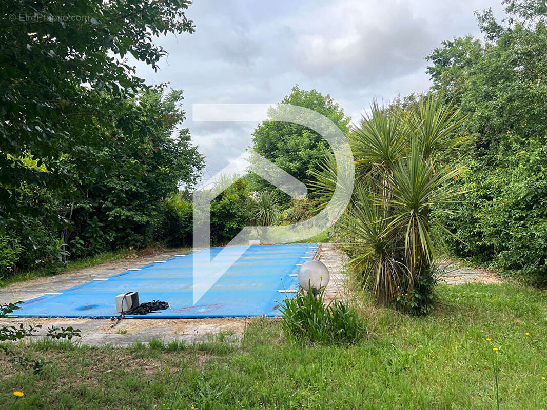 Maison à SAINT-DENIS-DE-PILE