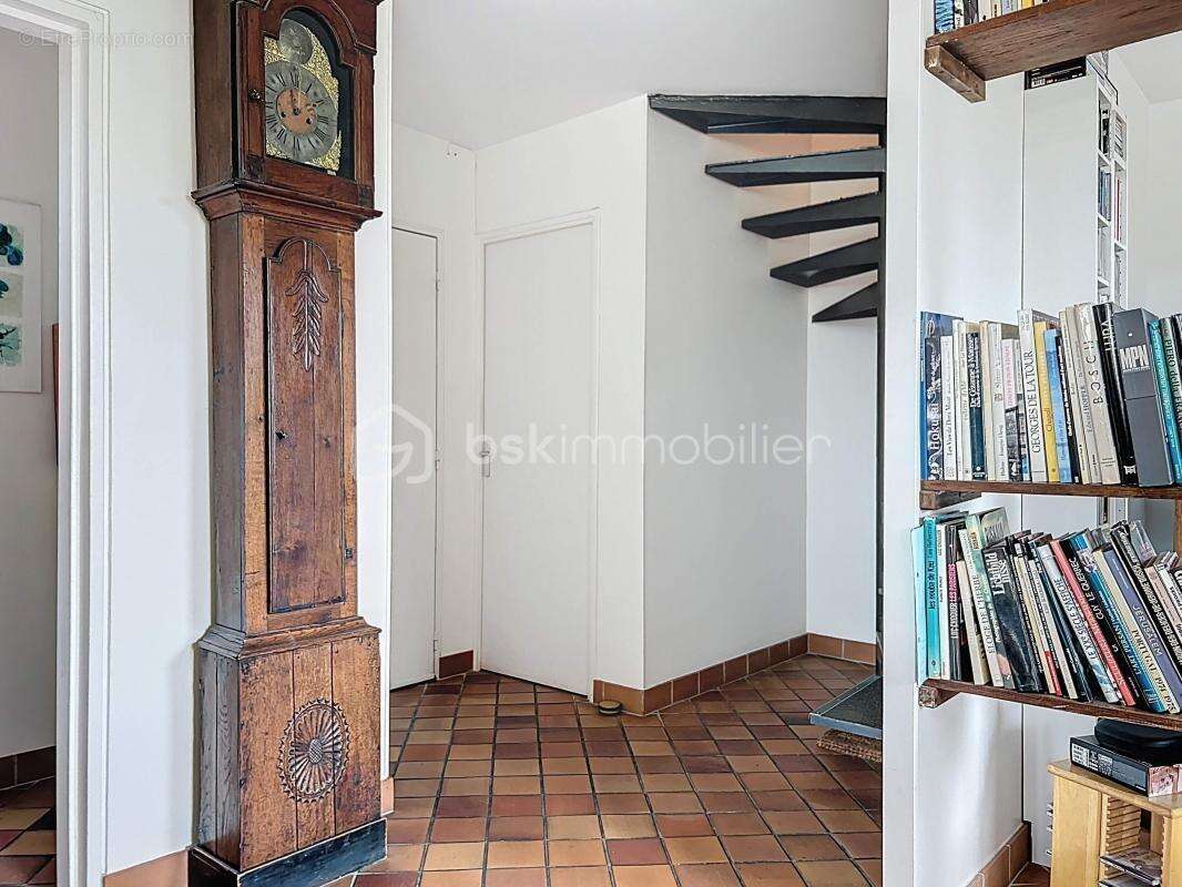 Appartement à CORBEIL-ESSONNES