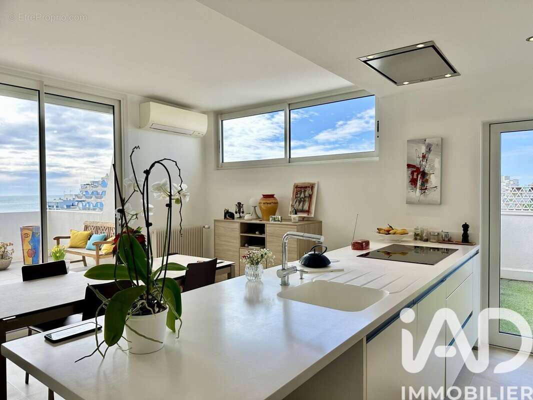 Photo 3 - Appartement à LA GRANDE-MOTTE