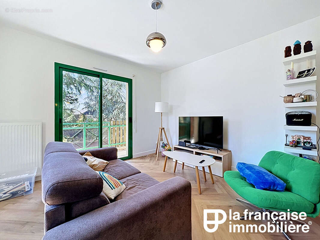 Appartement à PACE