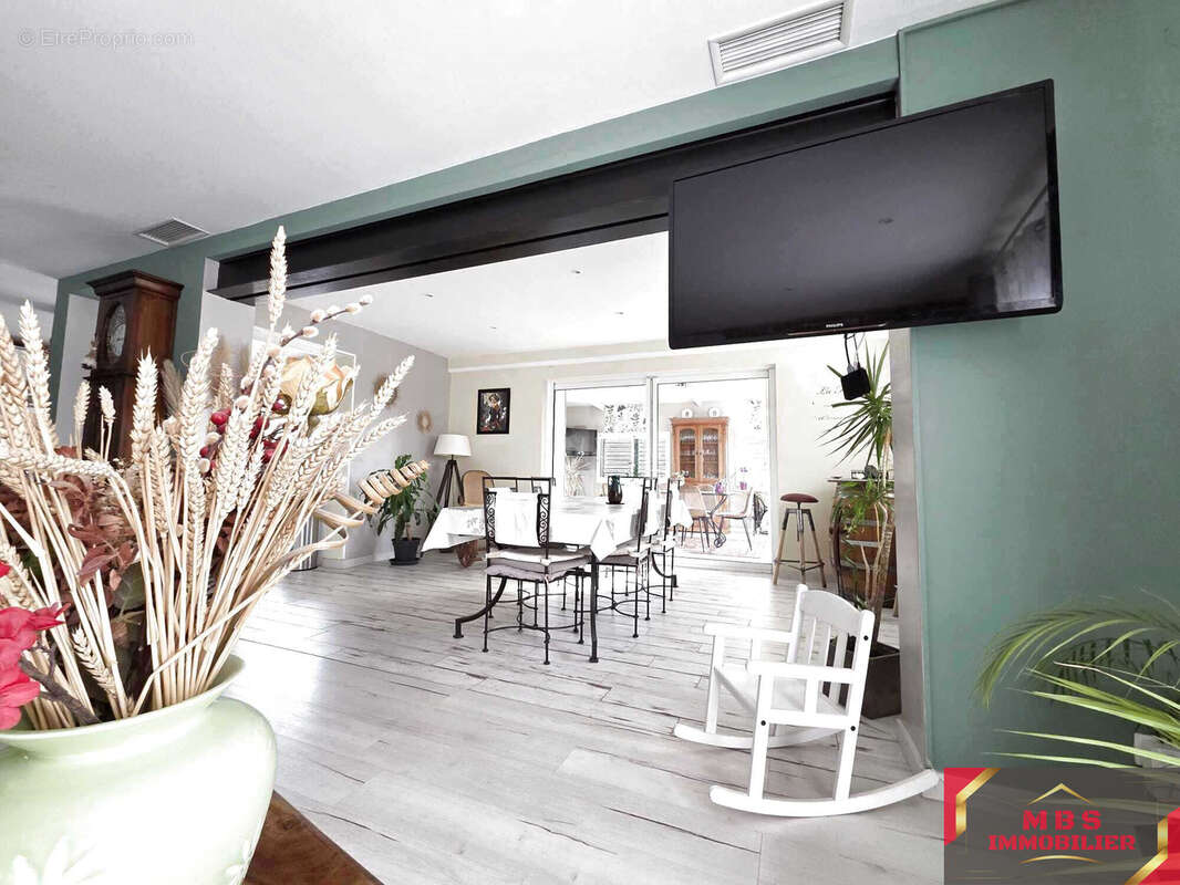 Cabestany- propriété d’exception avec seconde maison indépendante sur 100 m2 - photo 22