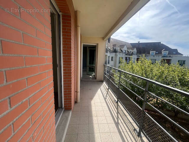 F3 lumineux avec grand balcon et vue panoramique sur la Seine   Résidence sécurisée - photo 6