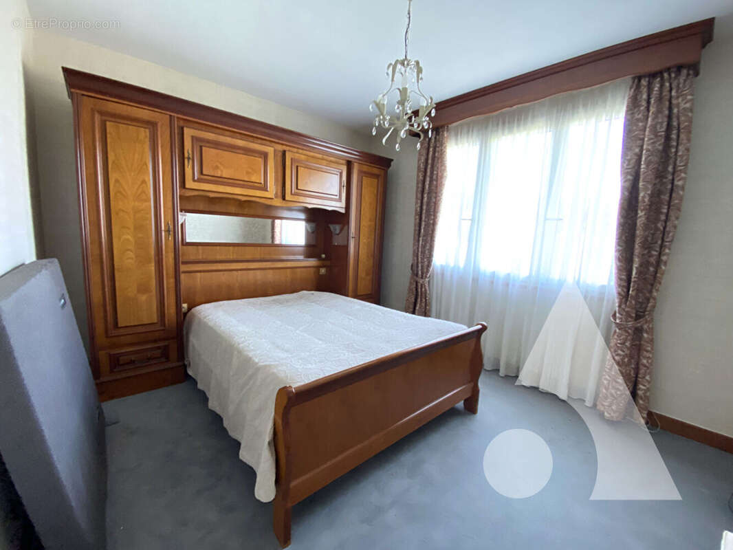 Maison à CREPY-EN-VALOIS