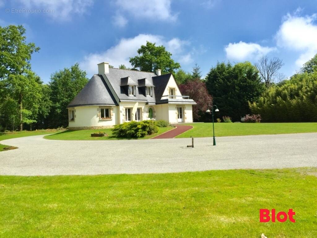 Maison à SAINT-M'HERVE