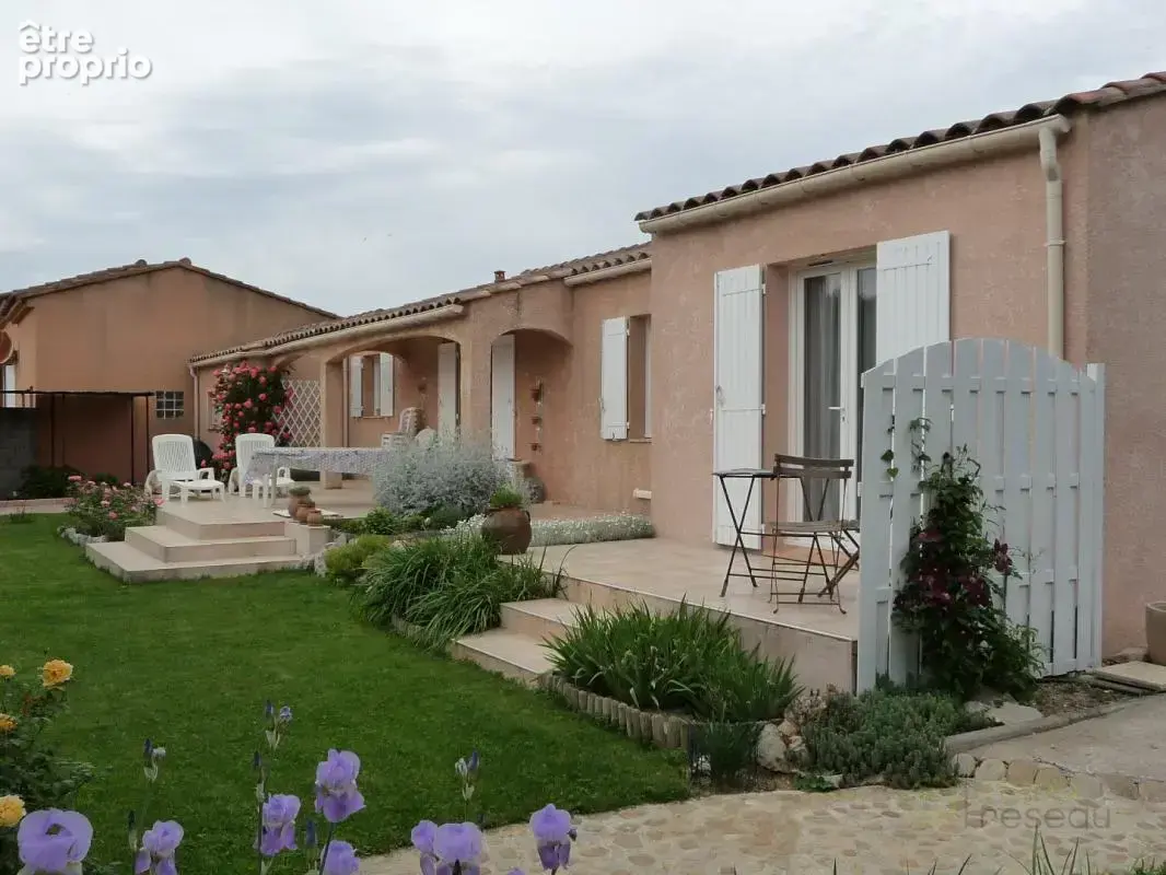 Maison 6 pièces 117 m² à vendre à Sorgues (84700) - photo 3
