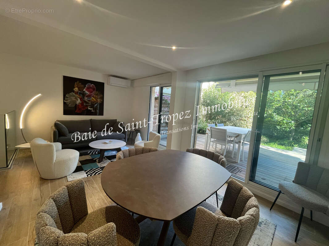 Appartement à SAINT-TROPEZ