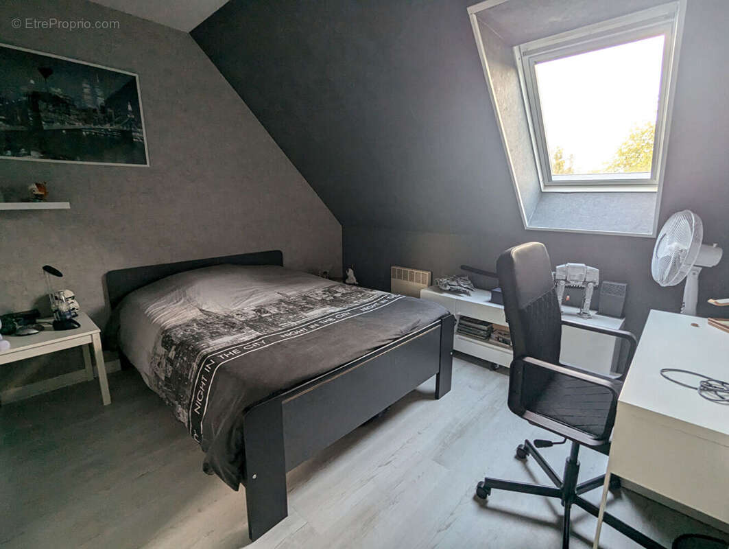 Maison à CHATEAUNEUF-SUR-SARTHE