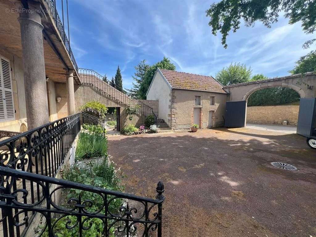 Maison à FIXIN