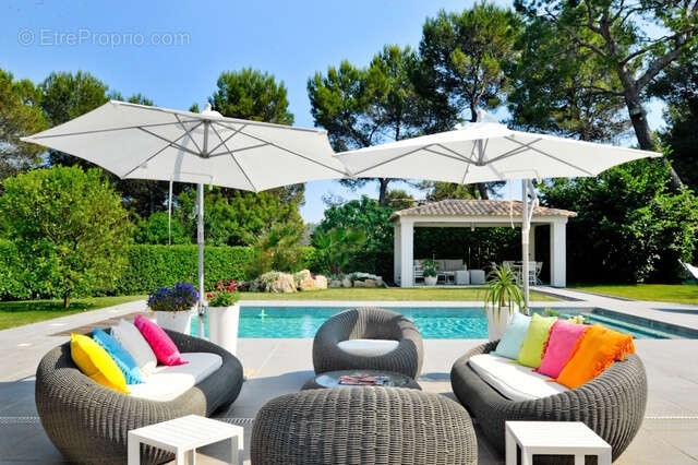 Maison à MOUGINS