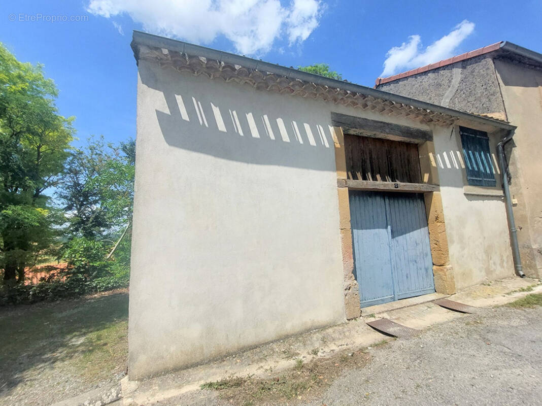 Autre à GAJA-LA-SELVE