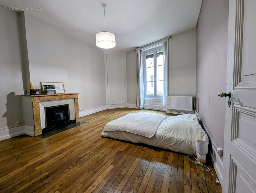 Appartement à VILLEFRANCHE-SUR-SAONE