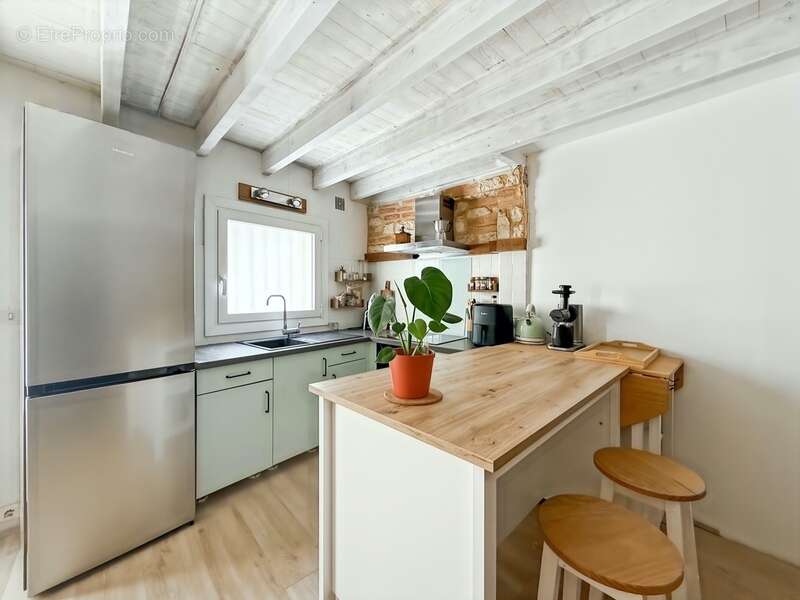 Bergerac LA MADELEINE Maison à vendre de caractère rénovée 70 m² pompe à chaleur 3 pièces BERGERAC (24) - photo 2
