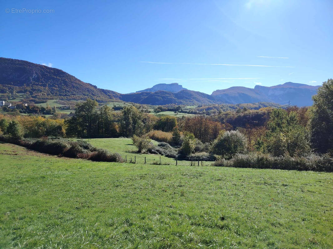 Terrain à SAINT-ANDRE-EN-ROYANS
