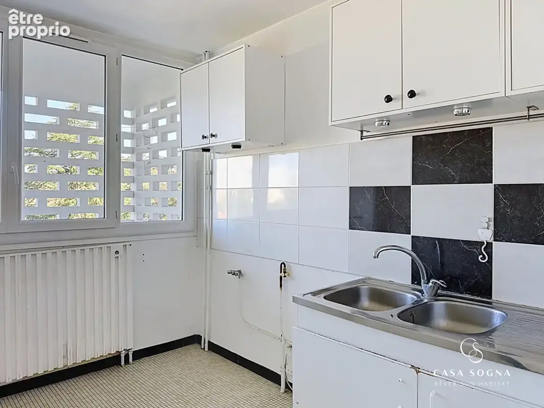 Appartement - T3 BIS - 83 m² - photo 11