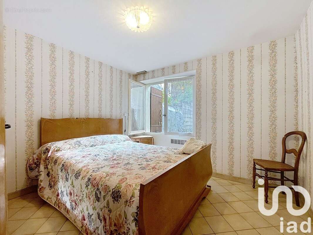 Photo 9 - Maison à CHATEL-CENSOIR