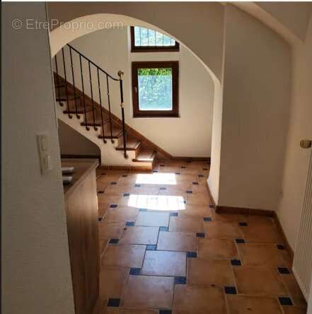 Appartement à VIVIERS