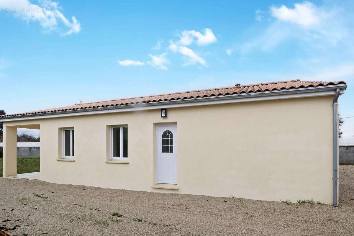 Photo 2 - Maison à SAINT-PIERRE-D&#039;EXIDEUIL