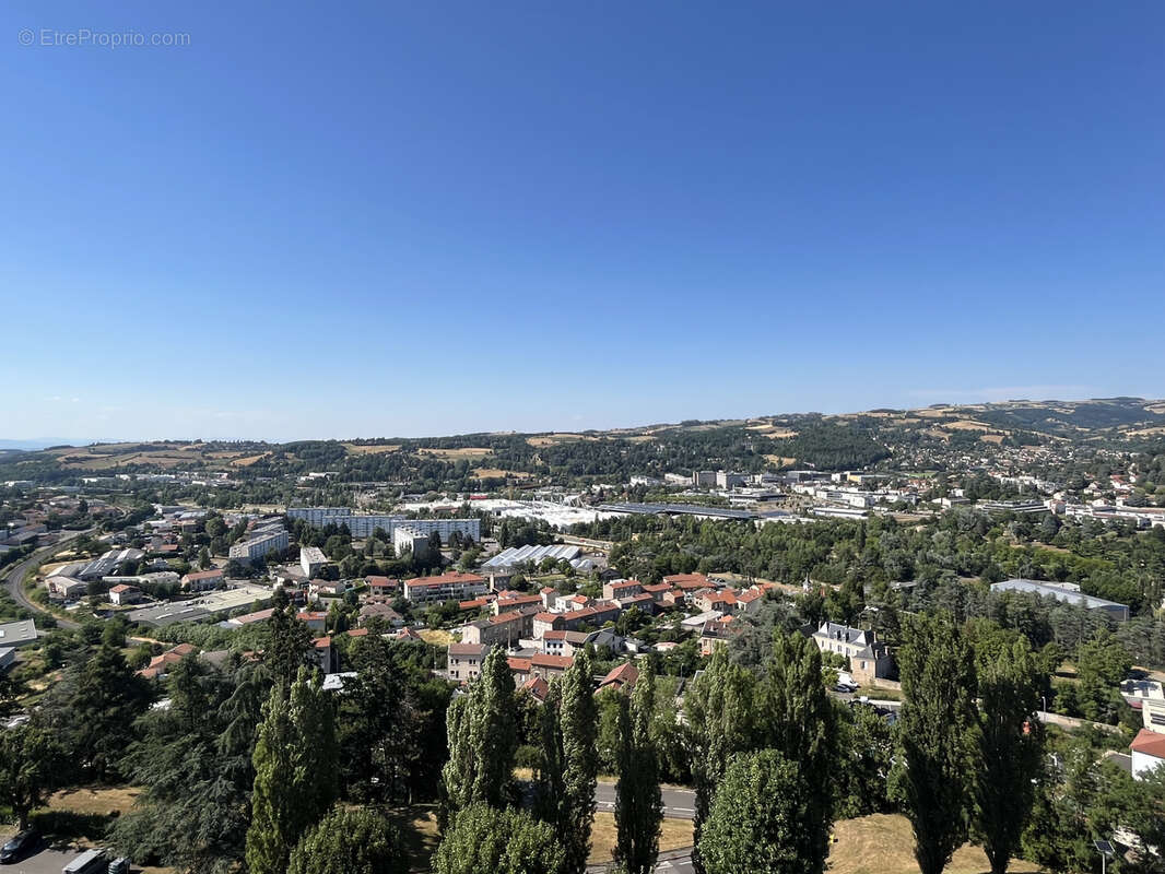 T4 lumineux de 84 m2 avec vue dégagée   Garage en option - photo 12