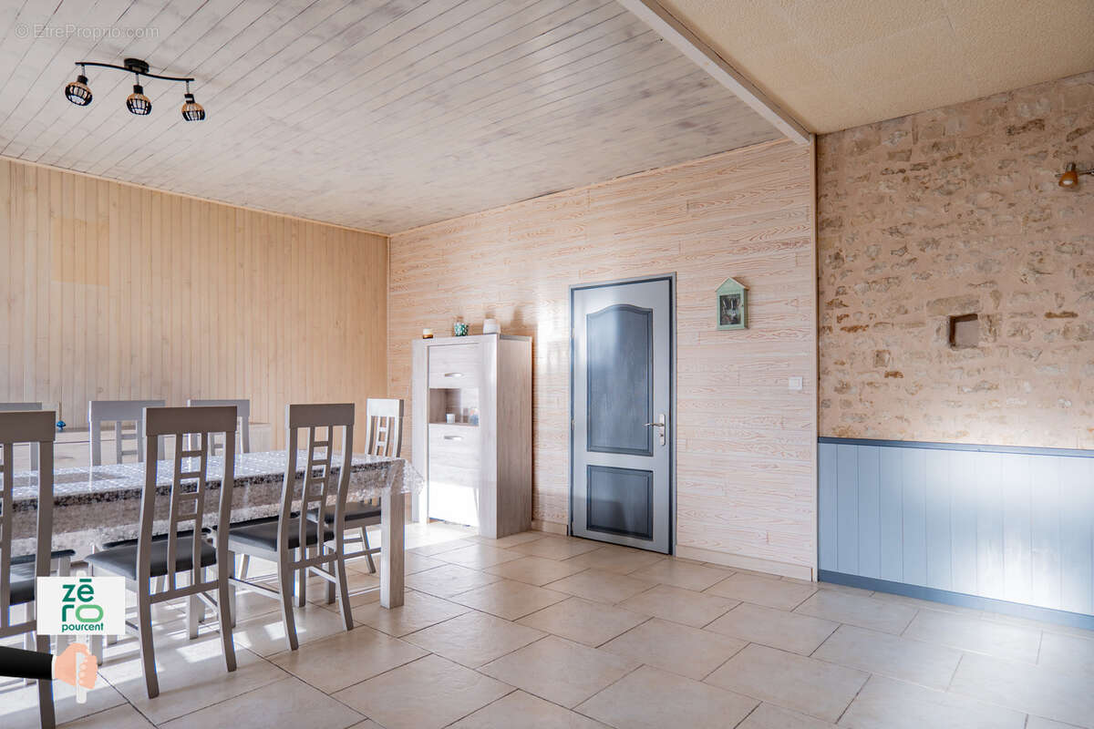 Maison à SAINTE-HERMINE