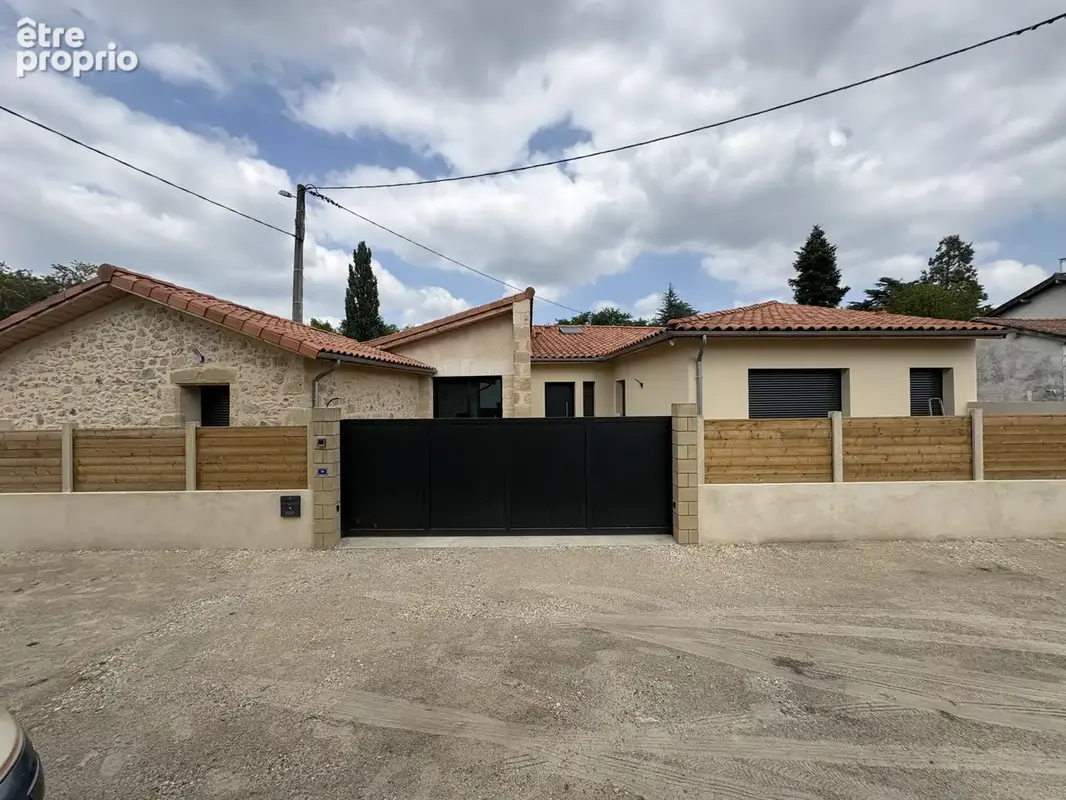 Maison à BERNOS-BEAULAC