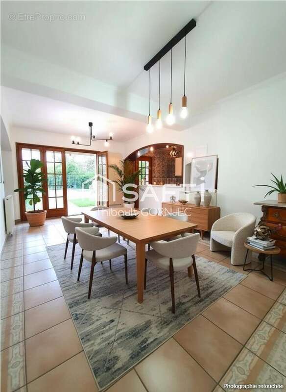 Photo 5 - Maison à VENEUX-LES-SABLONS