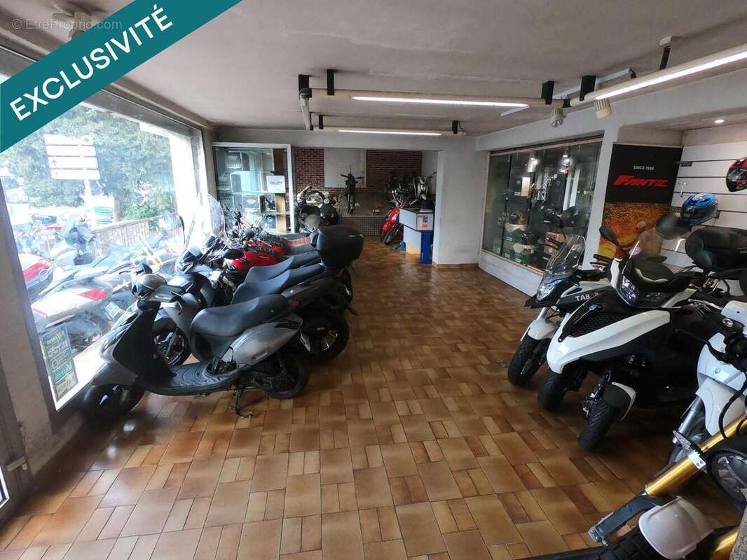 Photo 6 - Commerce à LA CIOTAT