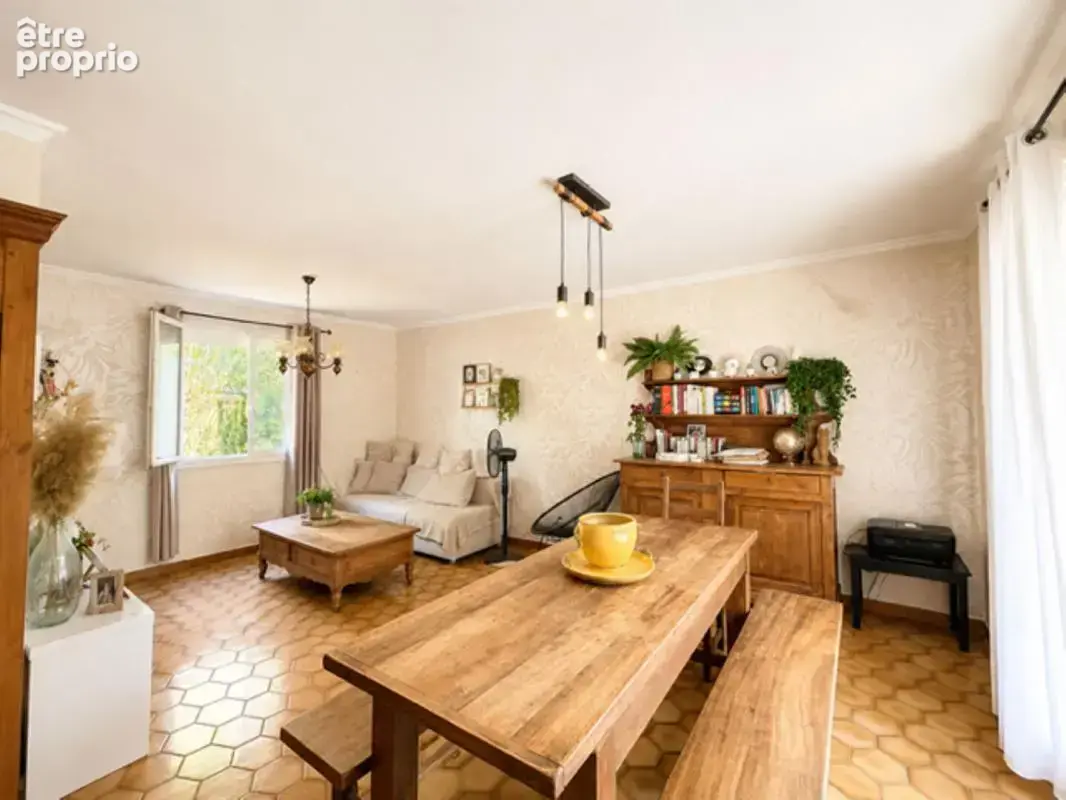 Maison à BOUC-BEL-AIR