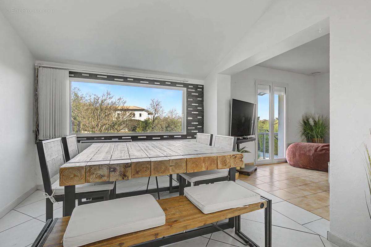 Maison à SAINT-GILLES