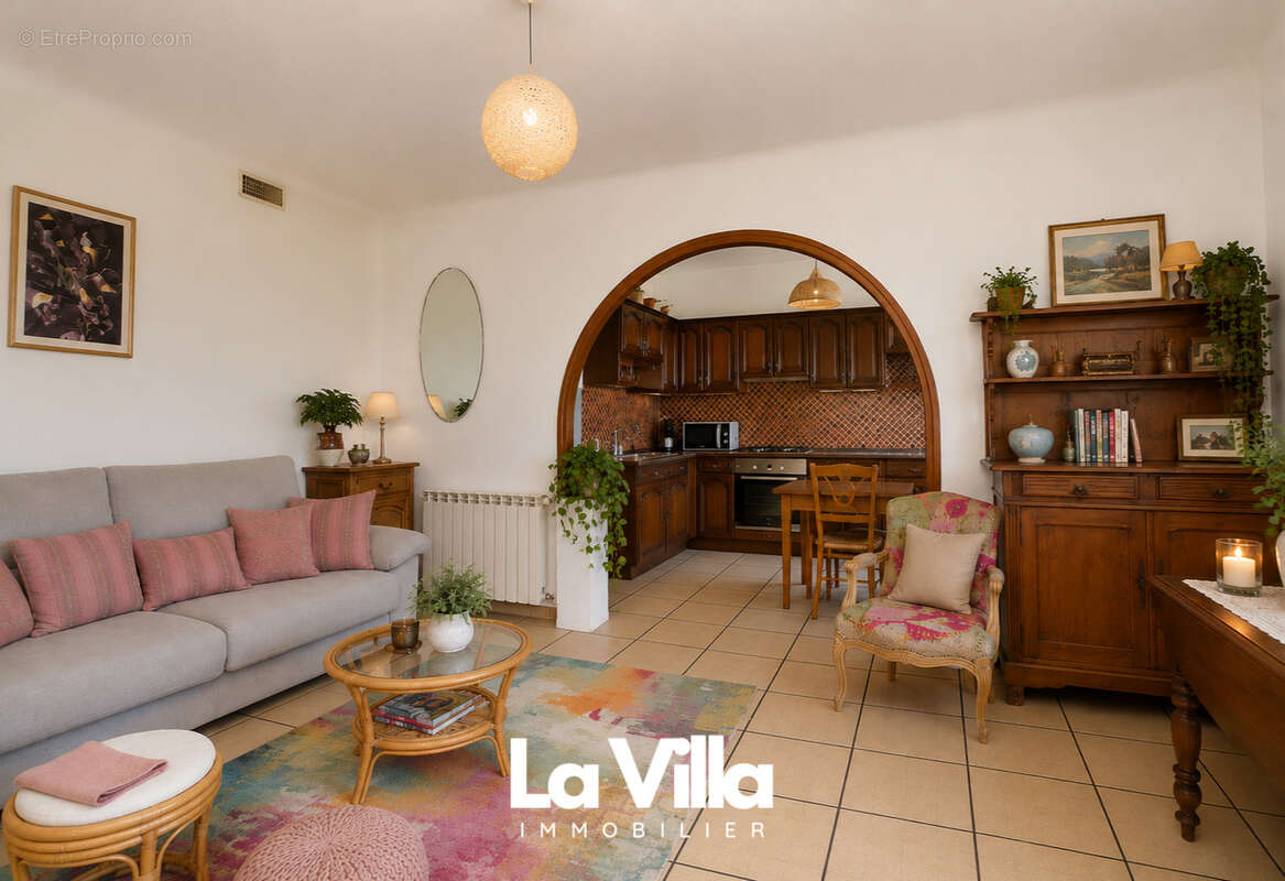 Maison à VISAN