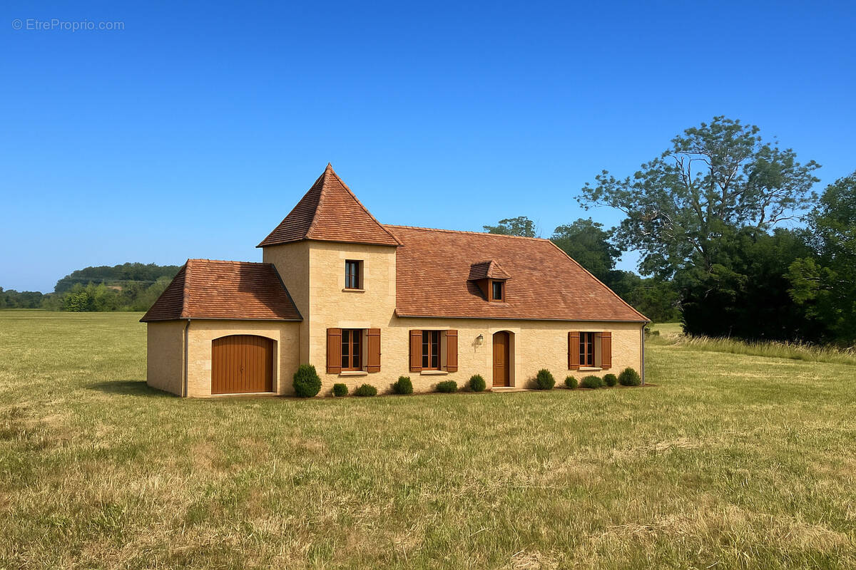 Terrain à CHAVAGNAC