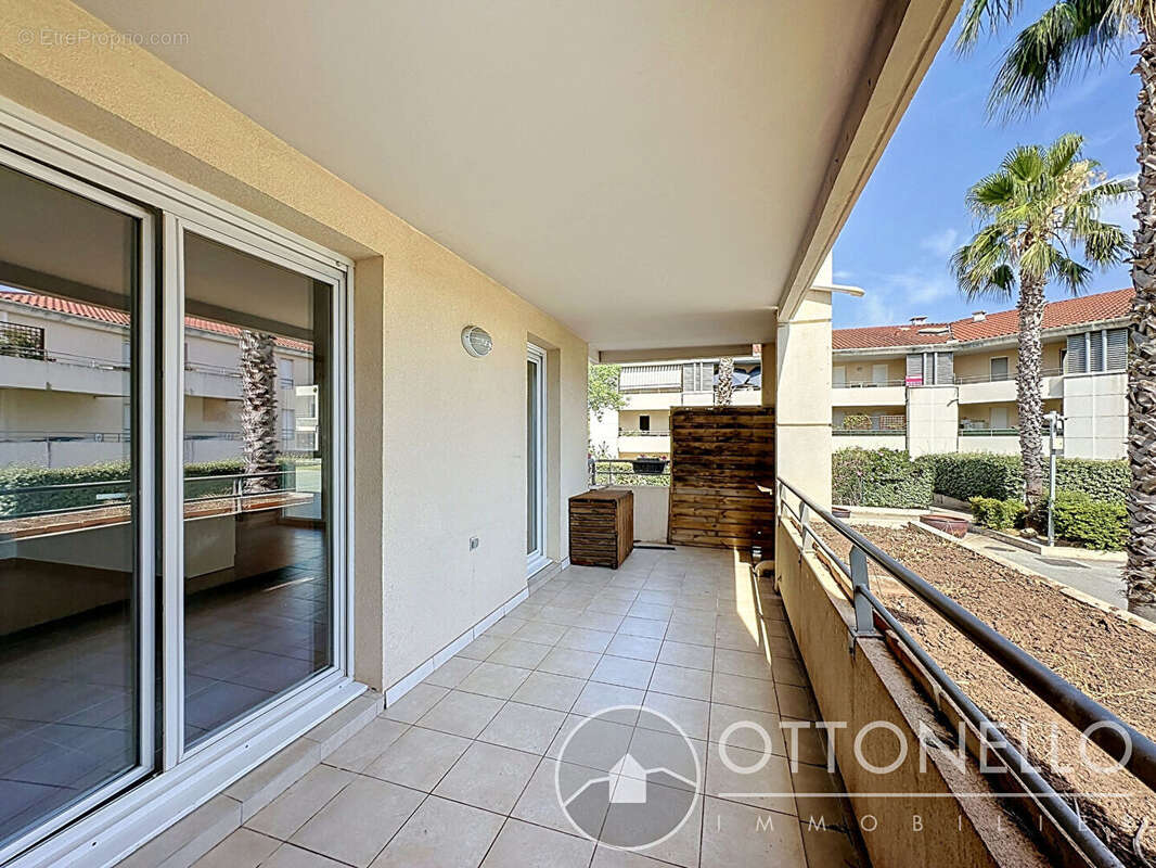 Appartement Roquebrune Sur Argens 3 pièces 72.75 m2 avec 2 terrasses et parkings - photo 10