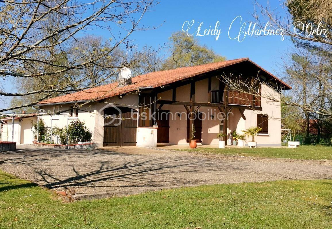 Maison à AIRE-SUR-L'ADOUR