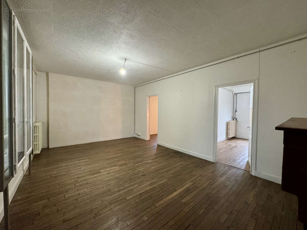 Maison à COULOMMIERS