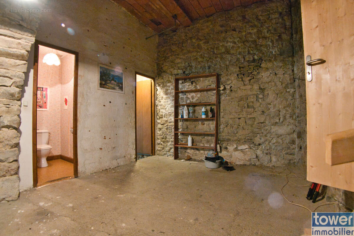 Maison à LABASTIDE-EN-VAL