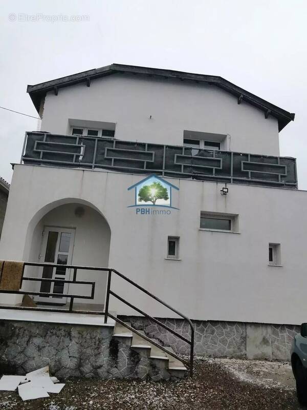 Appartement à VAULX-EN-VELIN